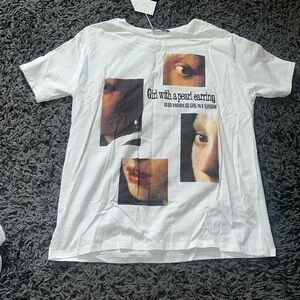 Brand new Zara t shirt with tags size small